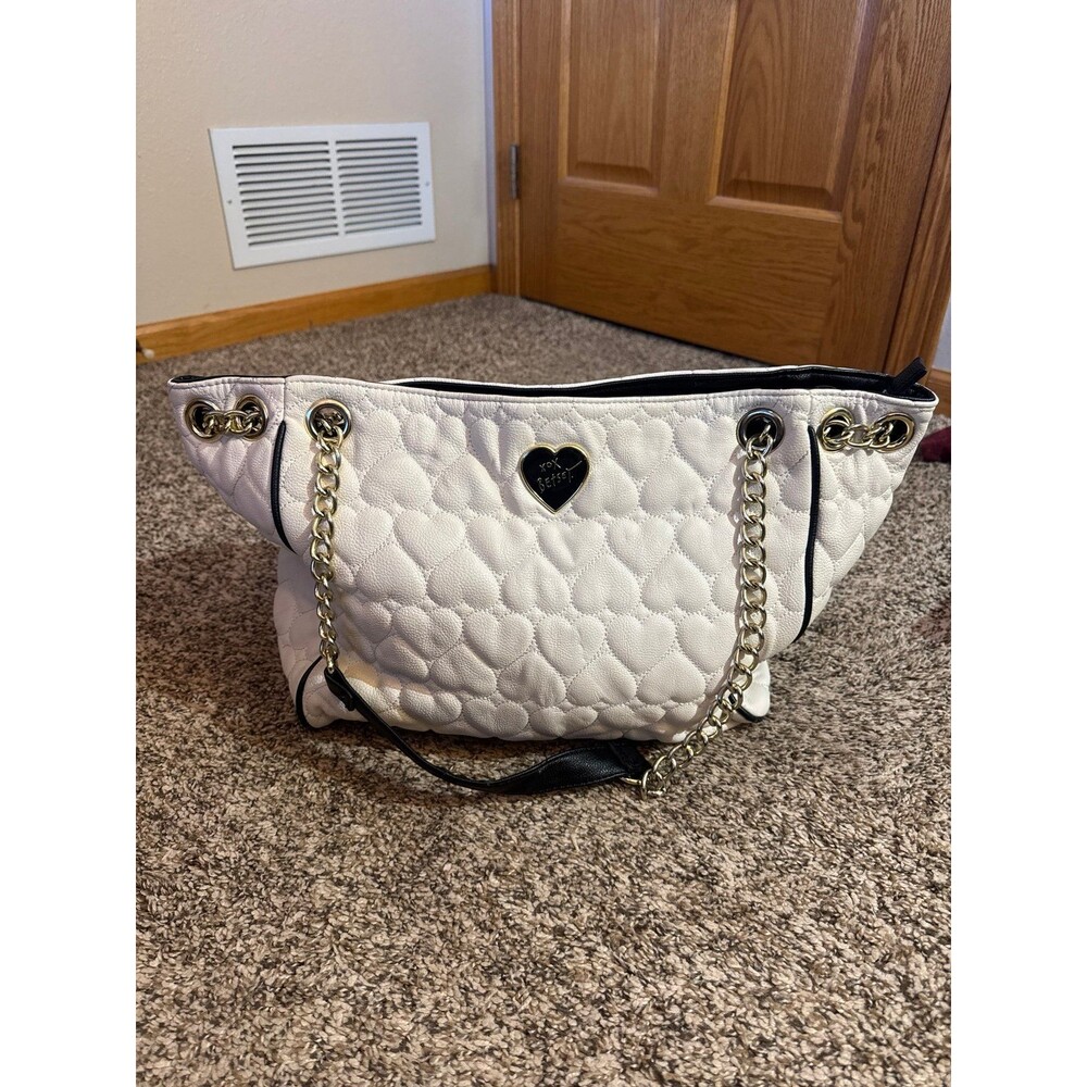 Betsey Johnson quilted purse